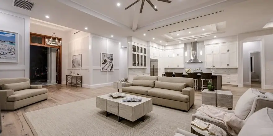 1-Story House Plan 3765 ft²: 4 Beds, 5.5 Baths, Open Floor Plan, 3-Car Garage