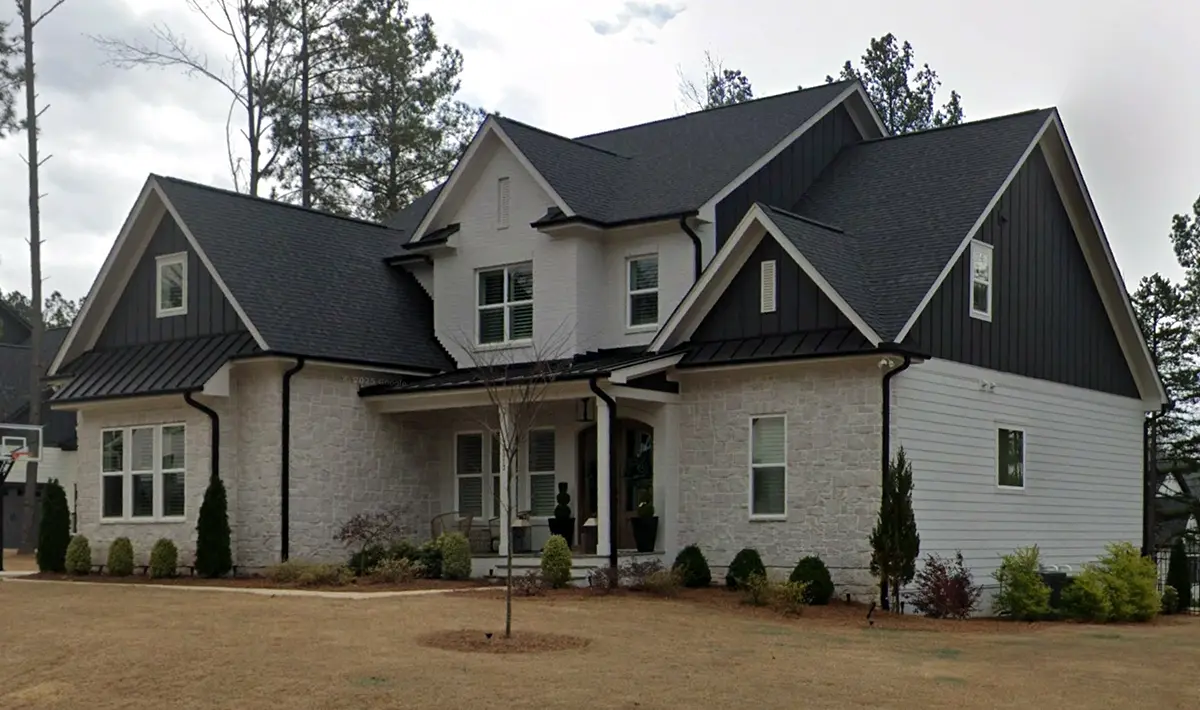 1.5-Story House Plan 4446 ft²: 4 Beds, Home Office, 4 Baths, Open Floor Plan, 3-Car Garage