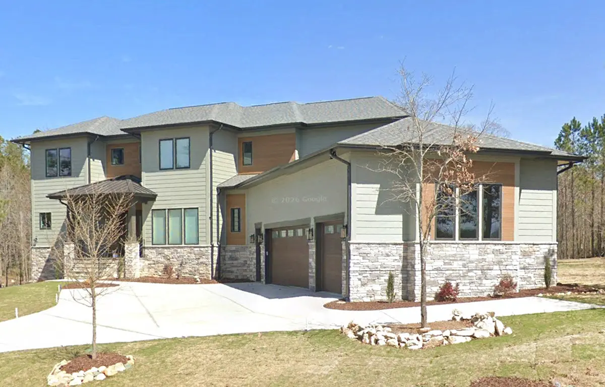 2-Story House Plan 5204 ft²: 5 Beds, Home Office, 4.5 Baths, Open Floor Plan, 3-Car Garage