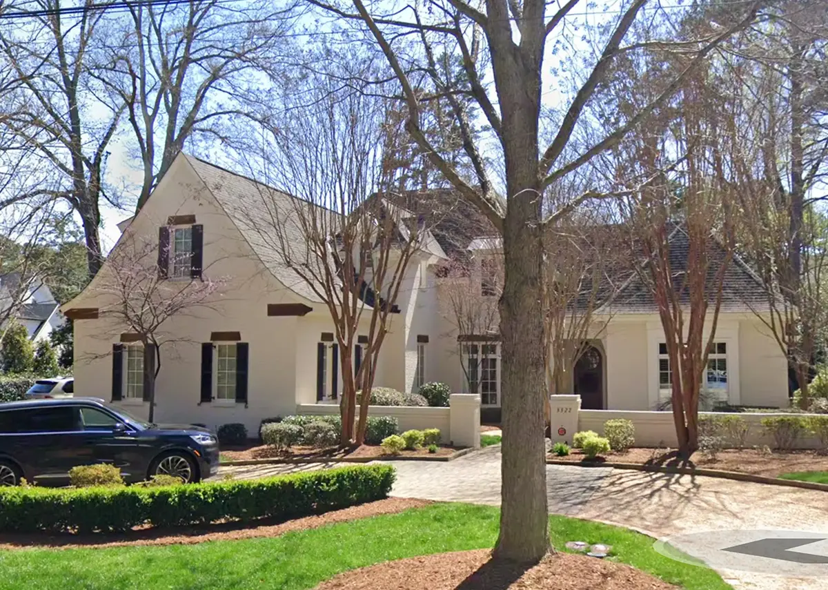 1.5-Story House Plan 5180 ft²: 4 Beds, Home Office, 4.5 Baths, Open Floor Plan, 2-Car Garage