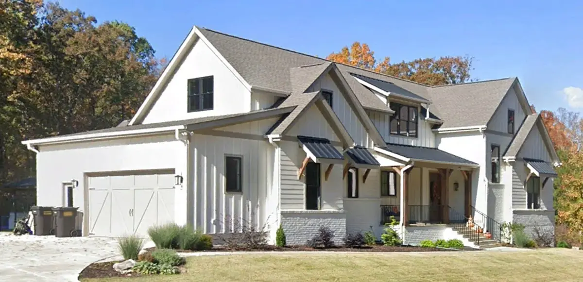 1.5-Story House Plan 4163 ft²: 4 Beds, Home Office, 4.5 Baths, Open Floor Plan, 2-Car Garage