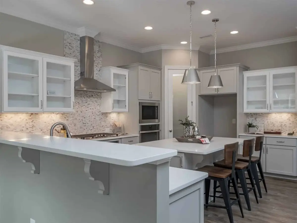 1.5-Story House Plan 3062 ft²: 4 Beds, 3.5 Baths, Open Floor Plan, 2-Car Garage