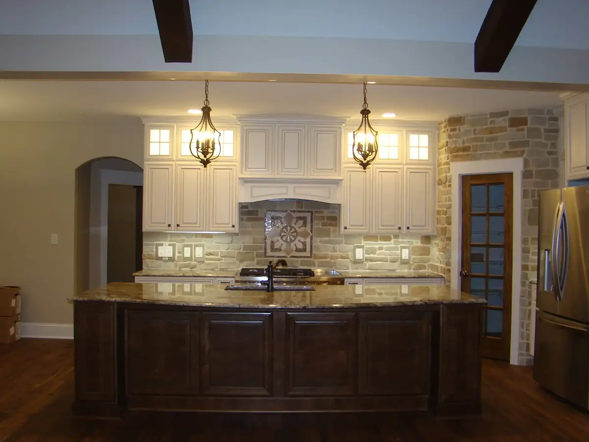 1-Story House Plan 3237 ft²: 4 Beds, Home Office, 3.5 Baths, Open Floor Plan, 2-Car Garage