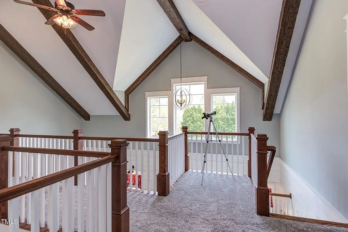 1.5-Story House Plan 3363 ft²: 3 Beds, 3.5 Baths, 3-Car Garage