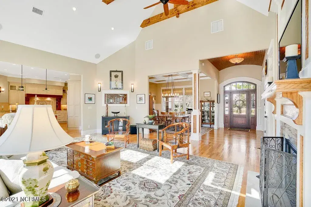 1.5-Story House Plan 3657 ft²: 3 Beds, Home Office, 3.5 Baths, Open Floor Plan, 2-Car Garage