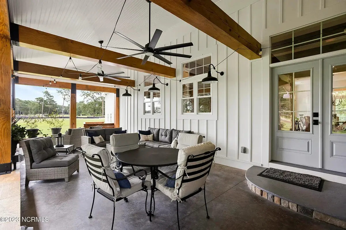 1.5-Story House Plan 3375 ft²: 3 Beds, 3.5 Baths, Open Floor Plan, 2-Car Garage