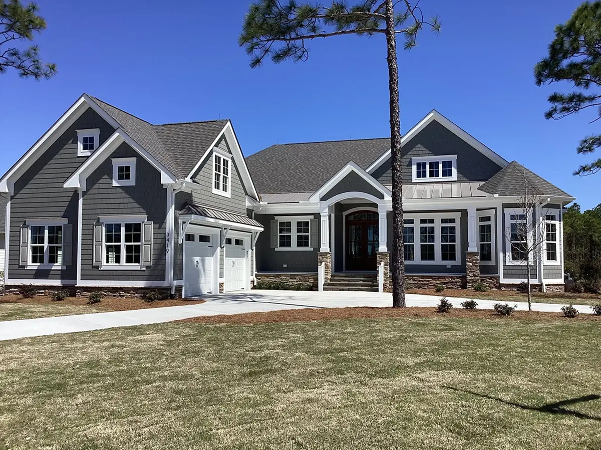 1-Story House Plan 3607 ft²: 3 Beds, 5.5 Baths, Open Floor Plan, 2-Car Garage