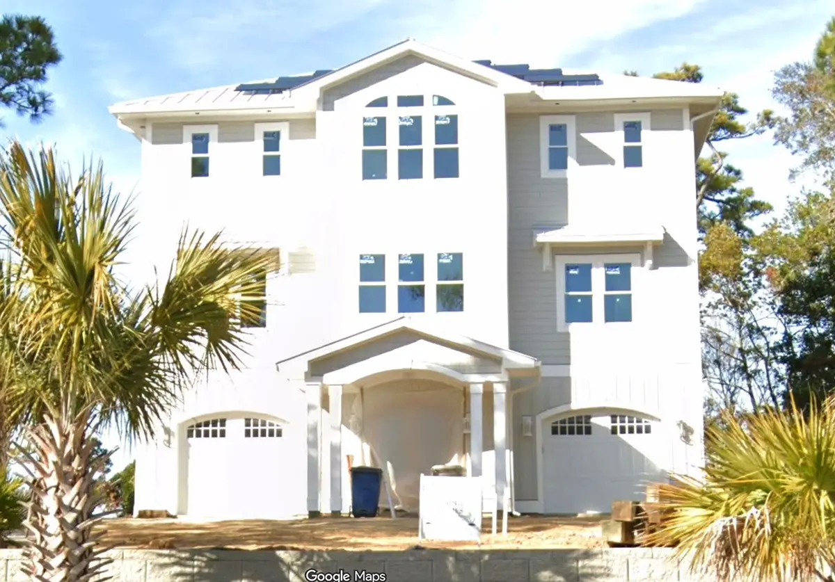 3-Story House Plan 3612 ft²: 4 Beds, 4.5 Baths, Open Floor Plan, 2-Car Garage