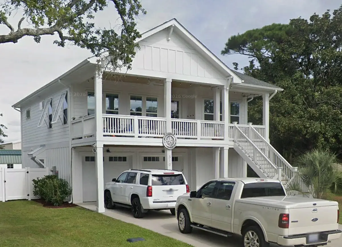 2-Story House Plan 2120 ft²: 4 Beds, 3.5 Baths, Open Floor Plan, 2-Car Garage