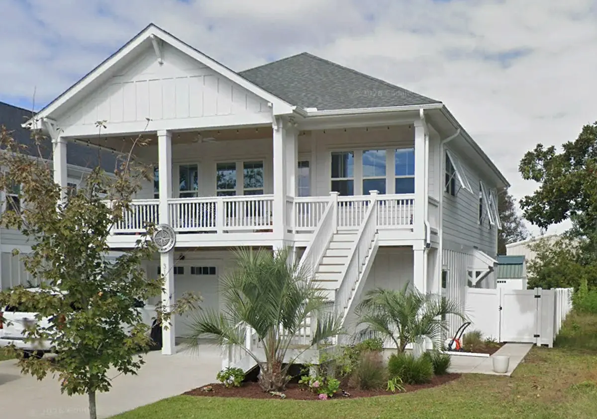 2-Story House Plan 2120 ft²: 4 Beds, 3.5 Baths, Open Floor Plan, 2-Car Garage