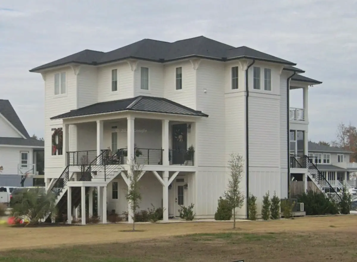 3-Story House Plan 3420 ft²: 4 Beds, 3.5 Baths, Open Floor Plan, 2-Car Garage
