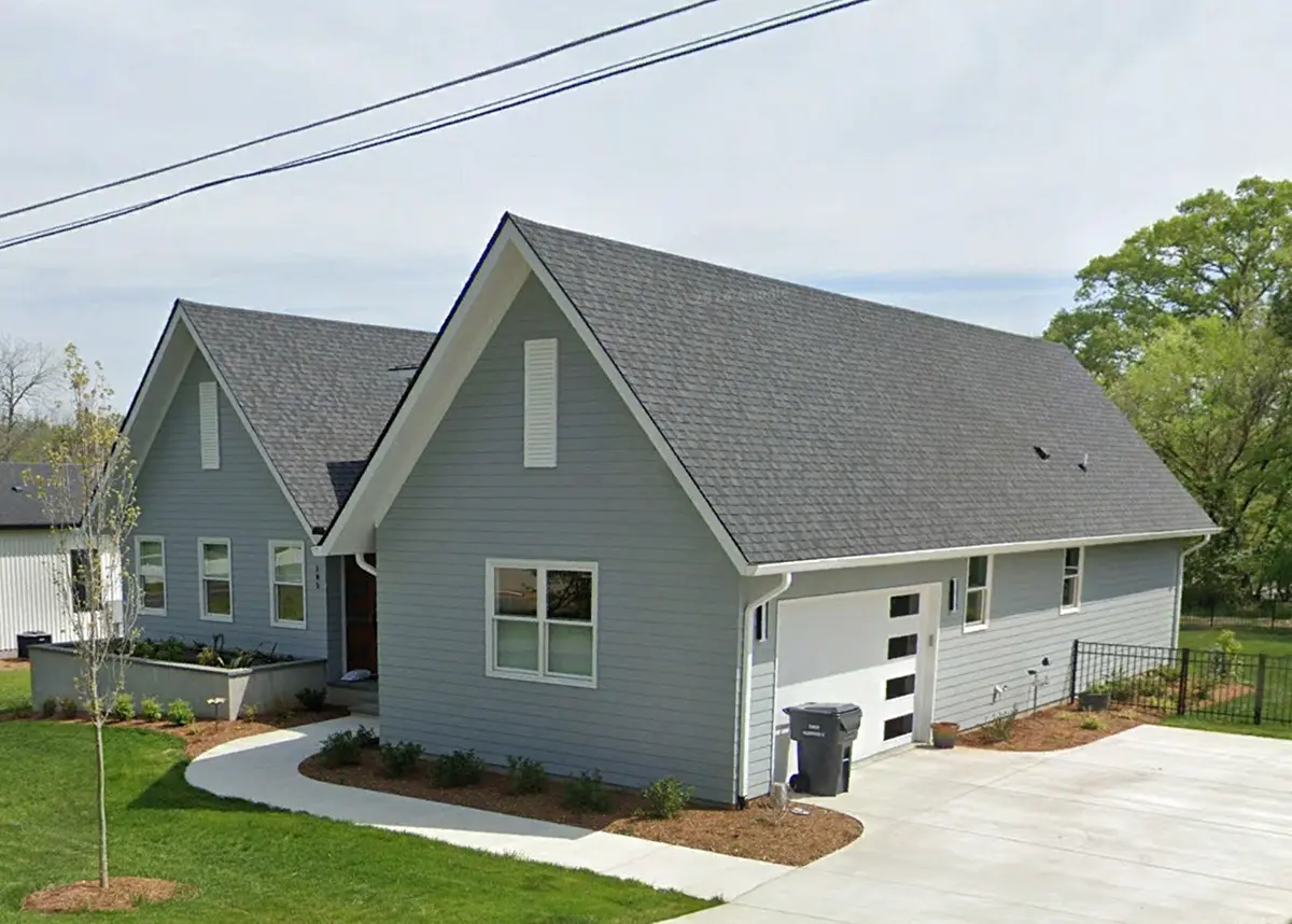 1-Story House Plan 2168 ft²: 3 Beds, Home Office, 2 Baths, Open Floor Plan, 2-Car Garage