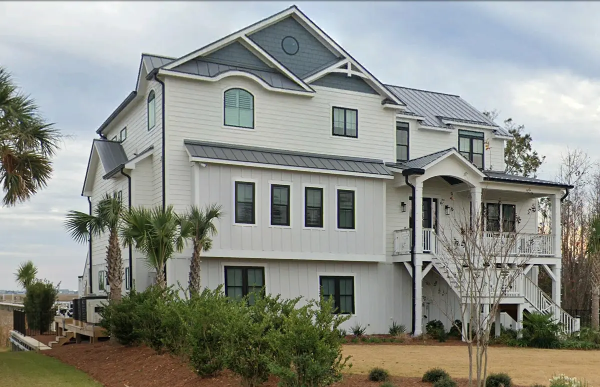 3-Story House Plan 4070 ft²: 5 Beds, Home Office, 5.5 Baths, Open Floor Plan, 3-Car Garage