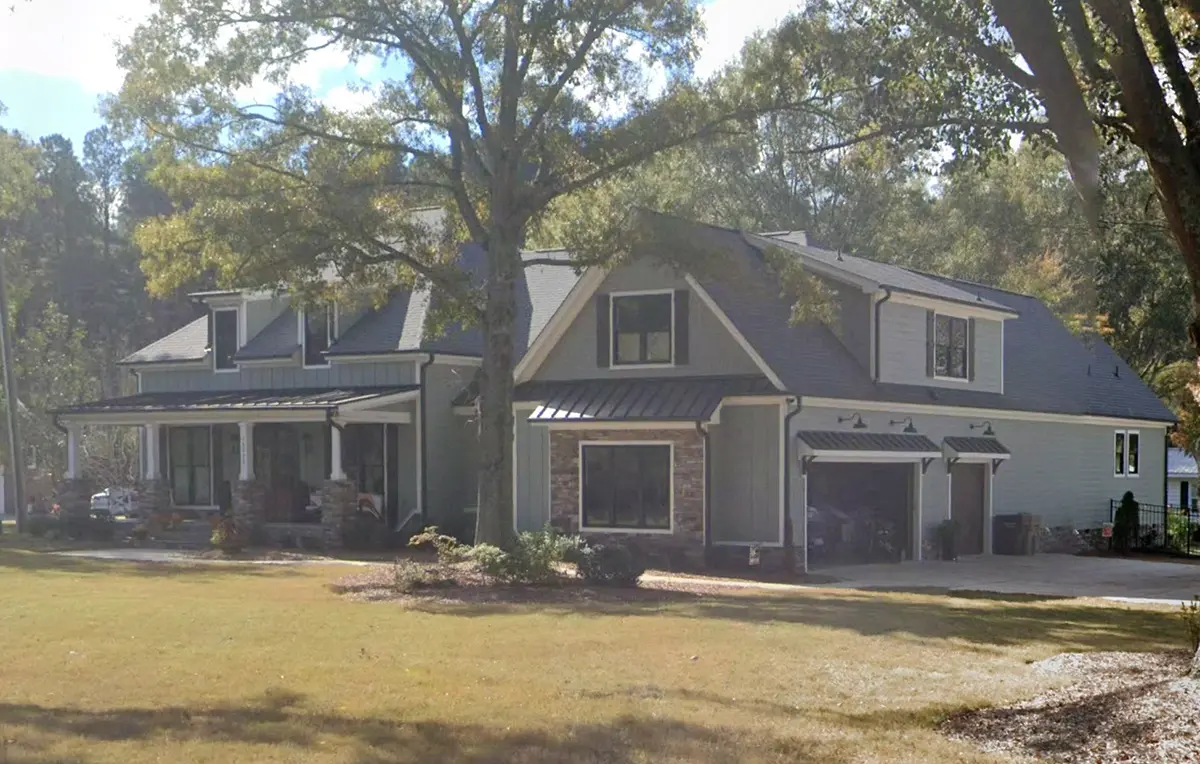 1.5-Story House Plan 3412 ft²: 4 Beds, Home Office, 3.5 Baths, Open Floor Plan, 2-Car Garage