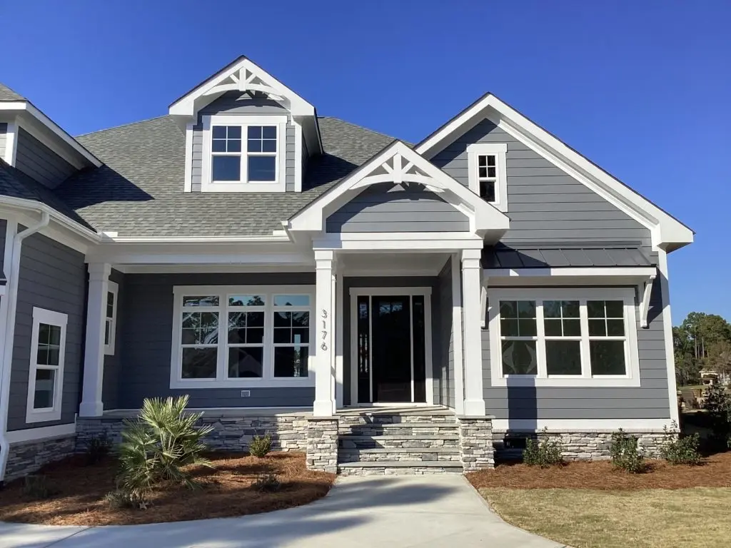 1.5-Story House Plan 3251 ft²: 4 Beds, 3 Baths, Open Floor Plan, 2-Car Garage