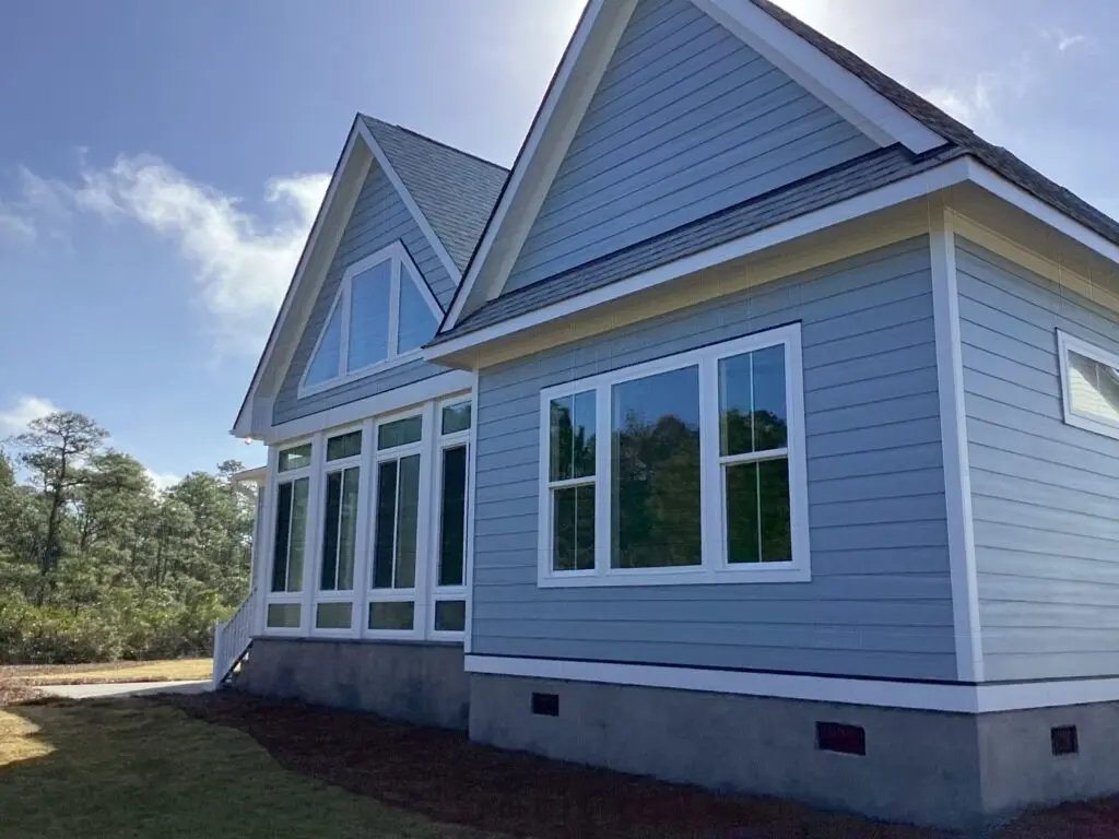 1.5-Story House Plan 3273 ft²: 3 Beds, Home Office, 3.5 Baths, Open Floor Plan, 2-Car Garage
