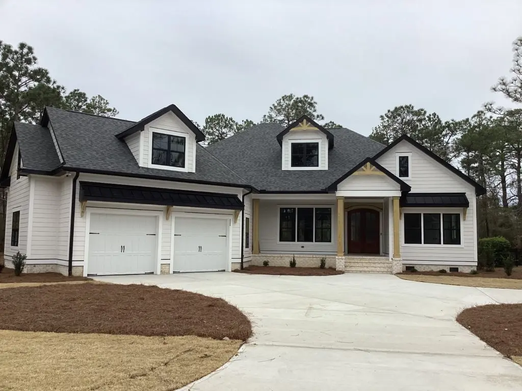 1.5-Story House Plan 2905 ft²: 3 Beds, Home Office, 3.5 Baths, Open Floor Plan, 2-Car Garage