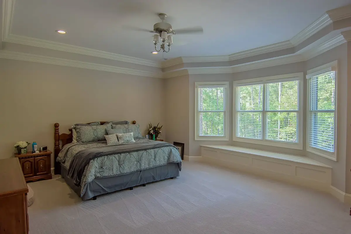 Interior 14 – 3-Story House Plan 5355 ft²: 5 Beds, Home Office, 5.5 Baths, 3-Car Garage — 85576R