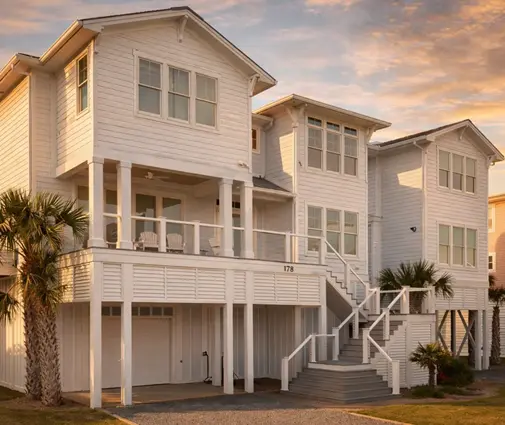 Thumbnail 1 – 3-Story House Plan 3670 ft²: 5 Beds, 5.5 Baths, Open Floor Plan, 1-Car Garage — 96890R