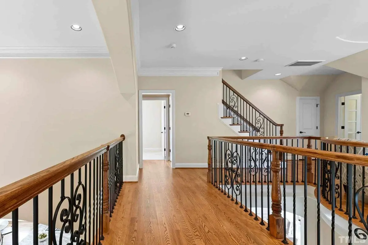 Interior 14 – 2-Story House Plan 4300 ft²: 4 Beds, Home Office, 4 Baths, Open Floor Plan, 2-Car Garage — 88919R