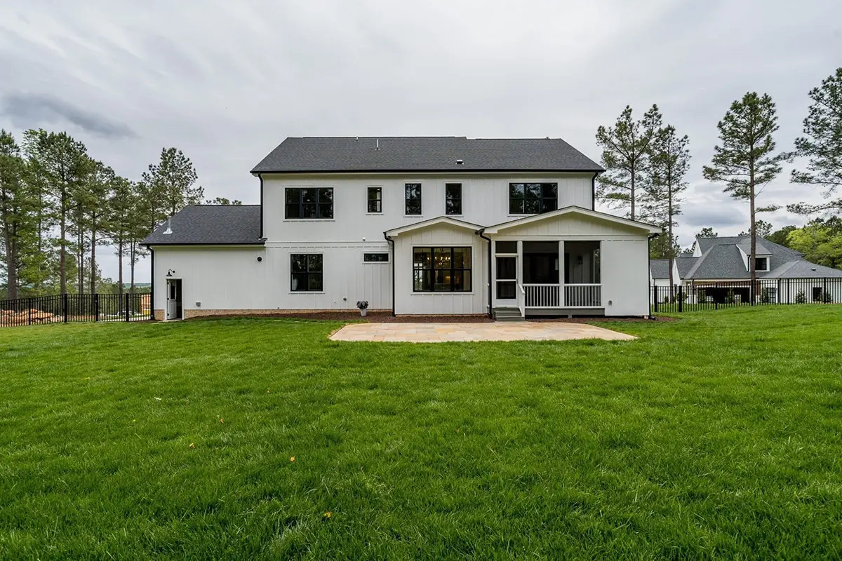 Main Images 6 – 2-Story House Plan 4005 ft²: 4 Beds, Home Office, 5.5 Baths, Open Floor Plan, 3-Car Garage — 76809R