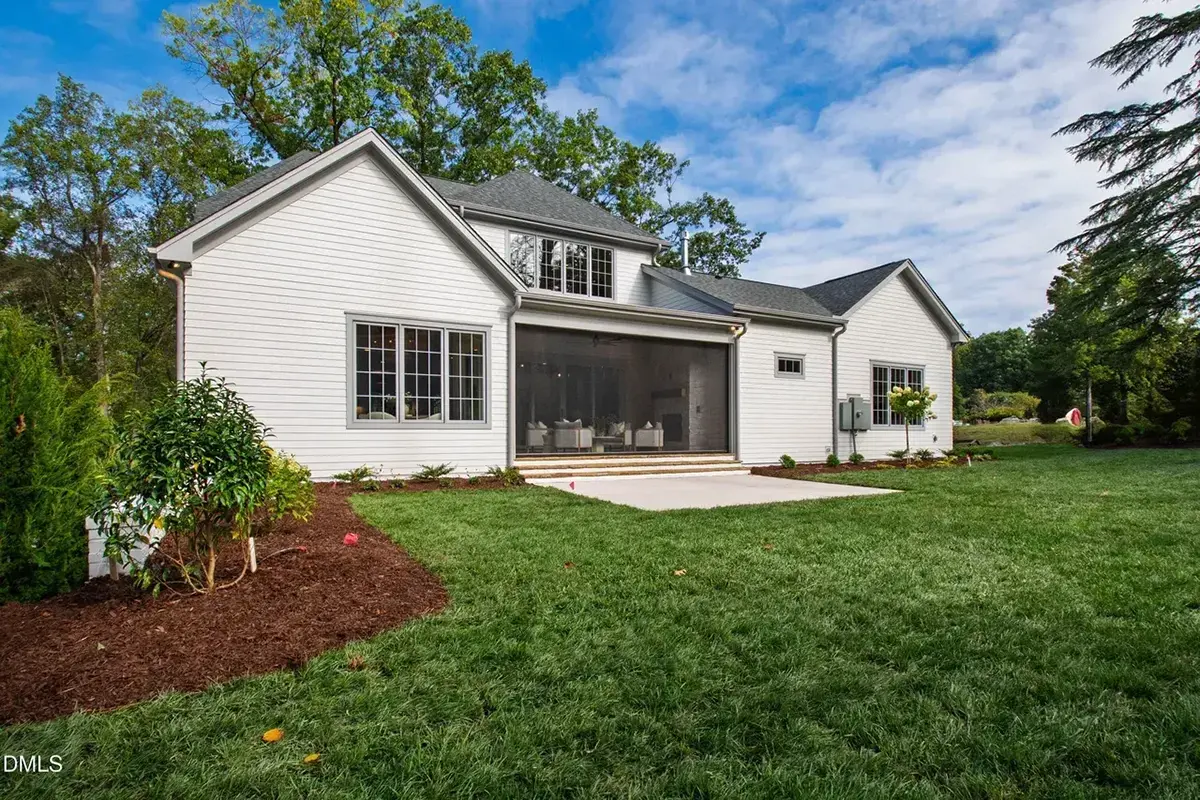 Actual Photos of House 21 – 2-Story House Plan 4133 ft²: 5 Beds, Home Office, 5.5 Baths, Open Floor Plan, 3-Car Garage — 35974R