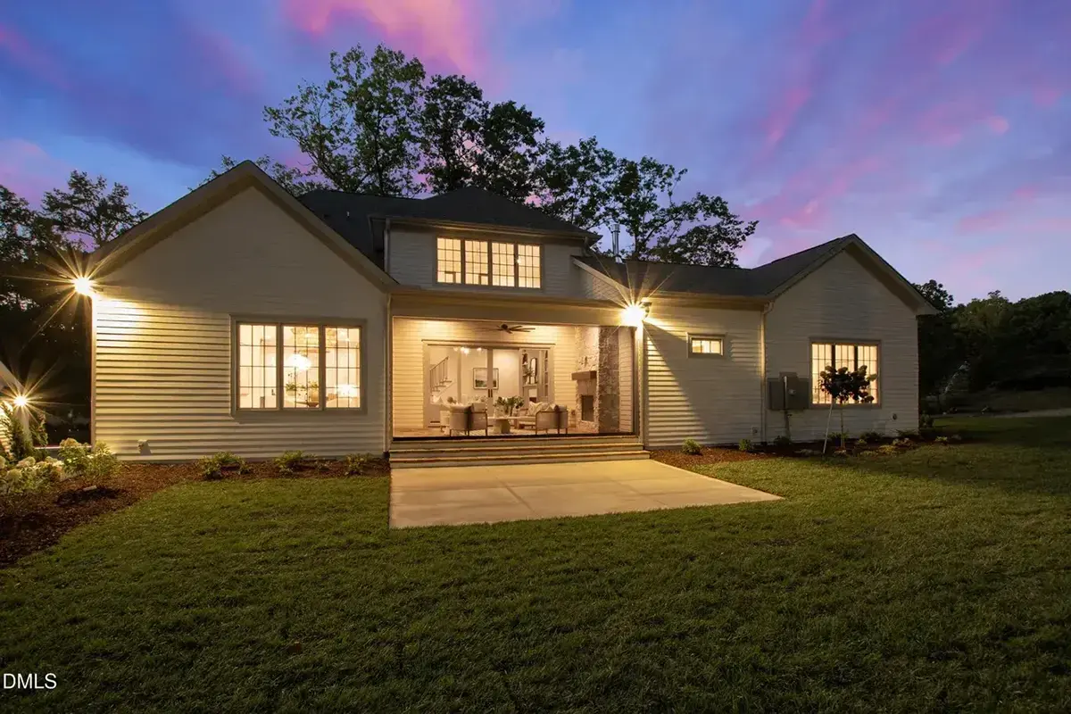 Actual Photos of House 19 – 2-Story House Plan 4133 ft²: 5 Beds, Home Office, 5.5 Baths, Open Floor Plan, 3-Car Garage — 35974R