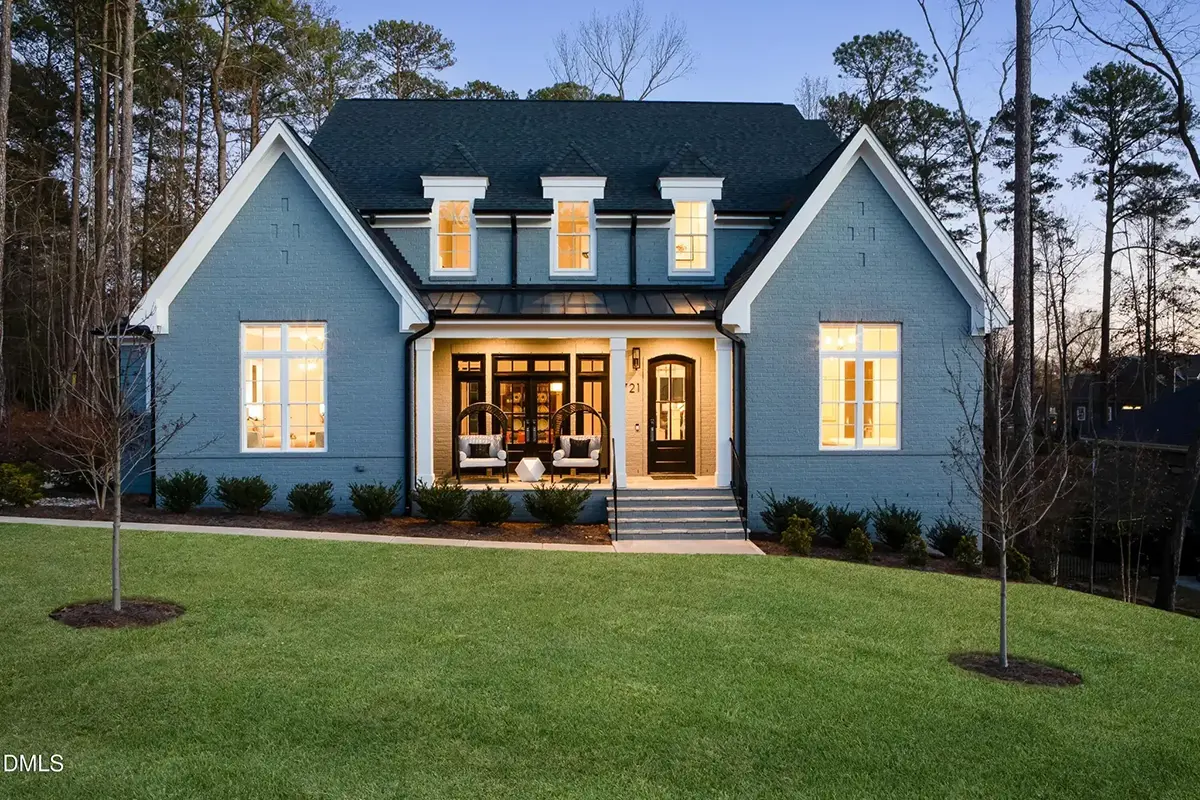Actual Photos of House 19 – 2-Story House Plan 3783 ft²: 4 Beds, 4.5 Baths, Open Floor Plan, 3-Car Garage — 93928R