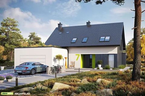 Main Images 1 – Home Plan with Fireplace in Center of House